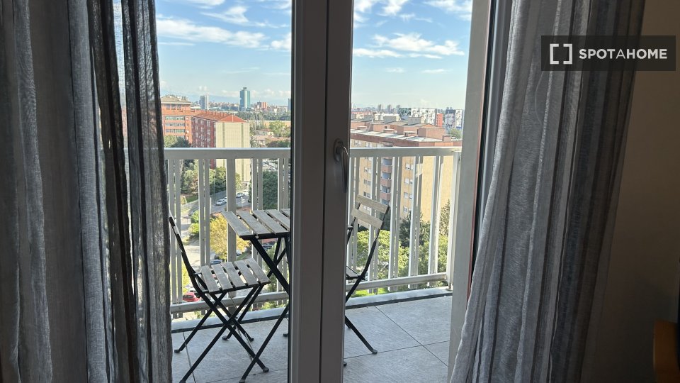 Apartment Milan, 2 beds, 89m² — photo 2