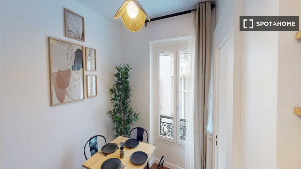 Double room Paris, 4 beds, 90m² — photo 15