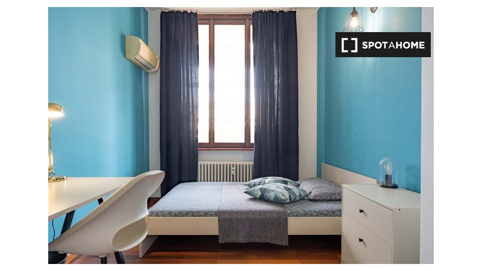 Double room Milan, 7 beds, 160m² — photo 1
