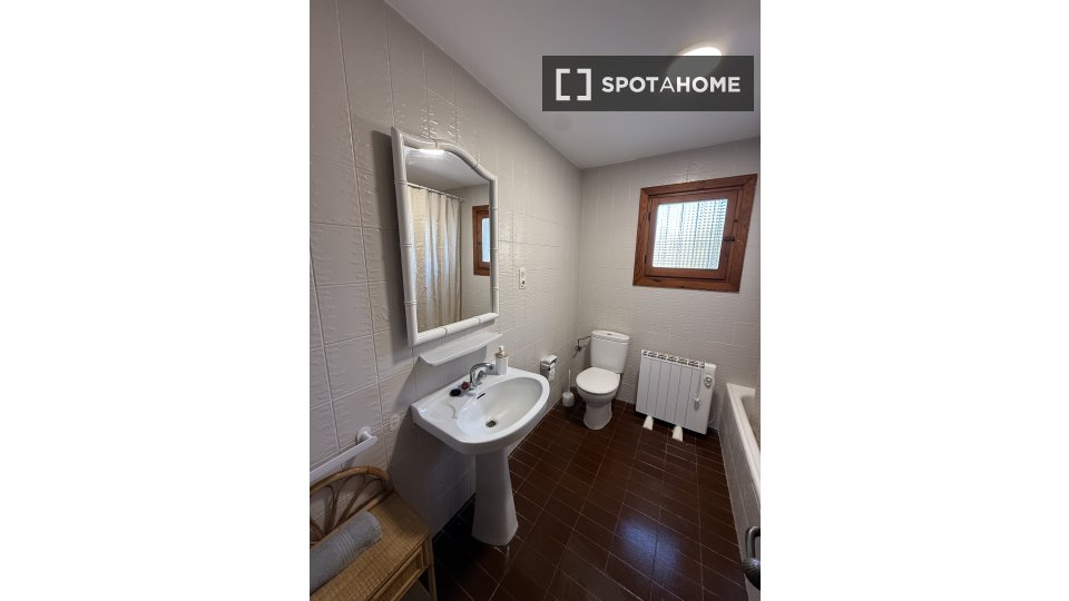 Apartment Alicante, 4 beds — photo 2