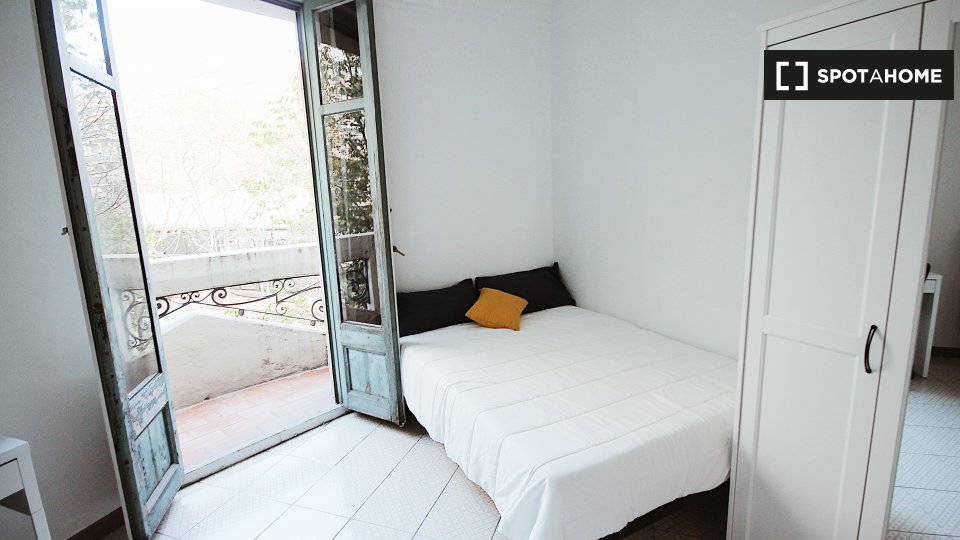 Double room Barcelona, 4 beds — photo 13
