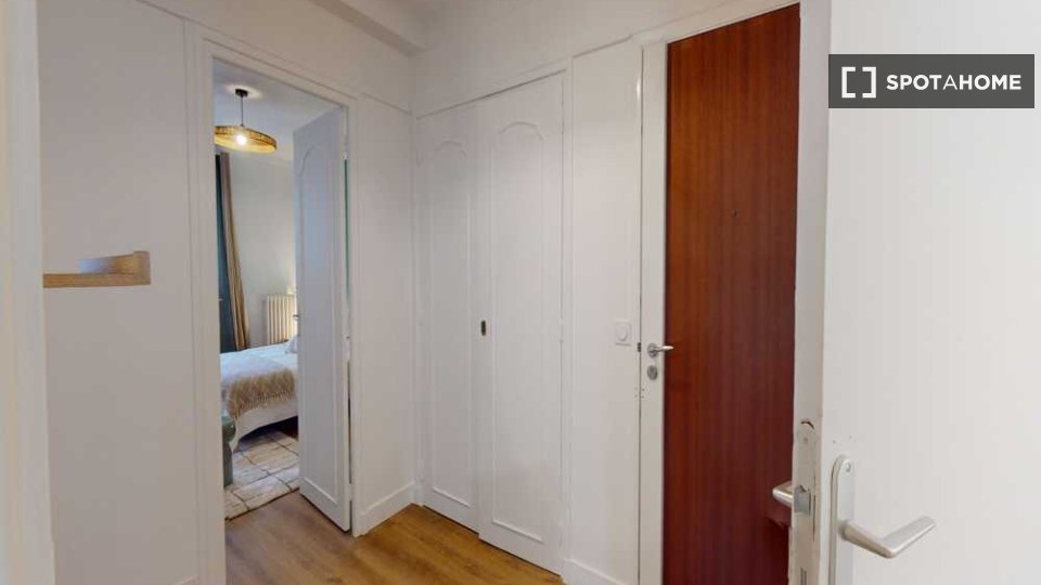 Double room Paris, 5 beds, 110m² — photo 19