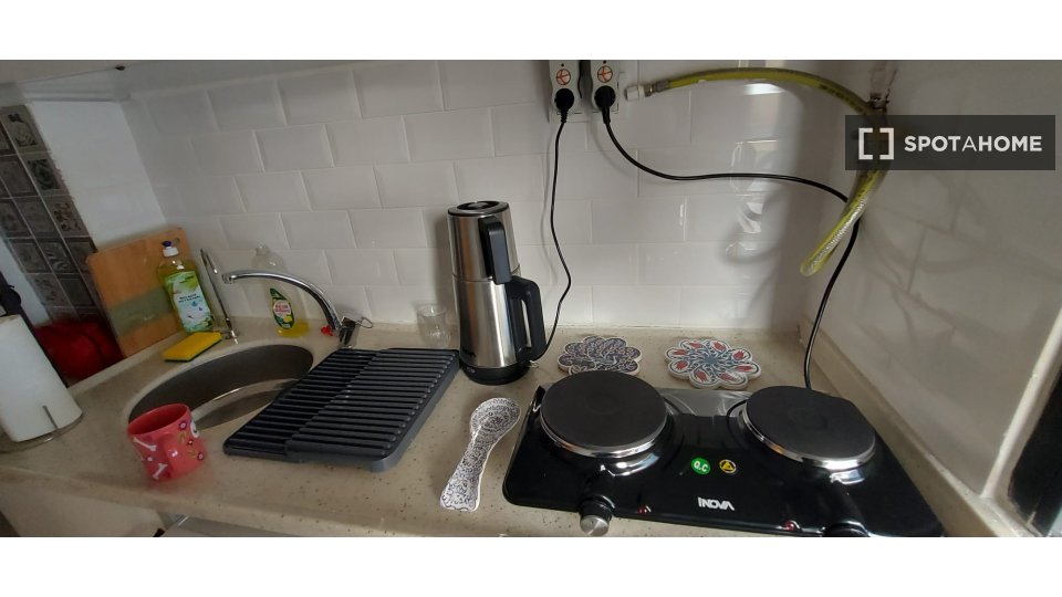 Double room Istanbul, 3 beds, 80m² — photo 6