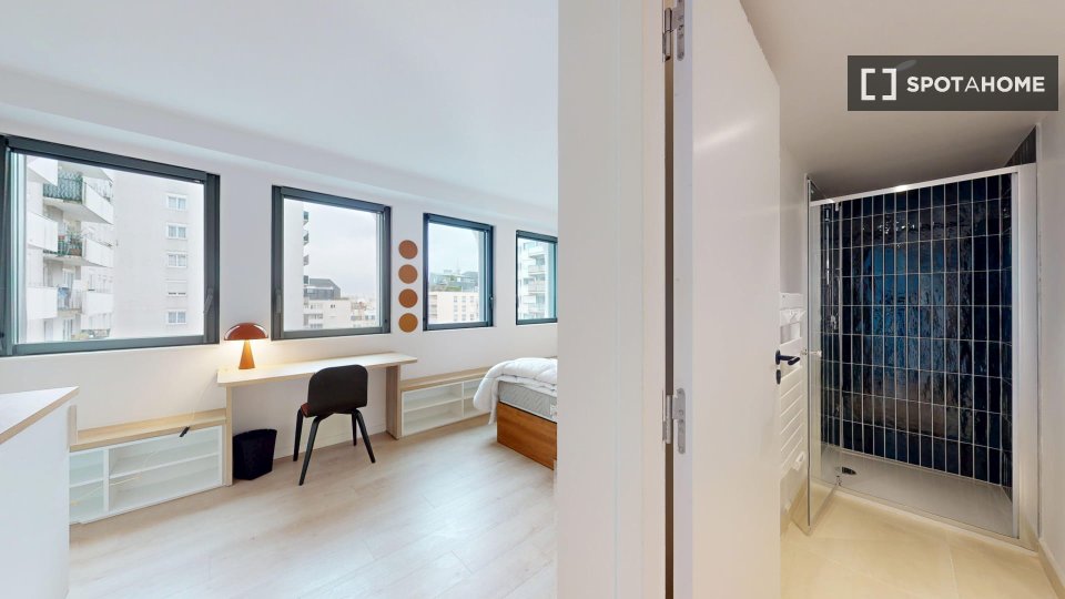 Camera doppia Parigi, 12 camere — foto 10