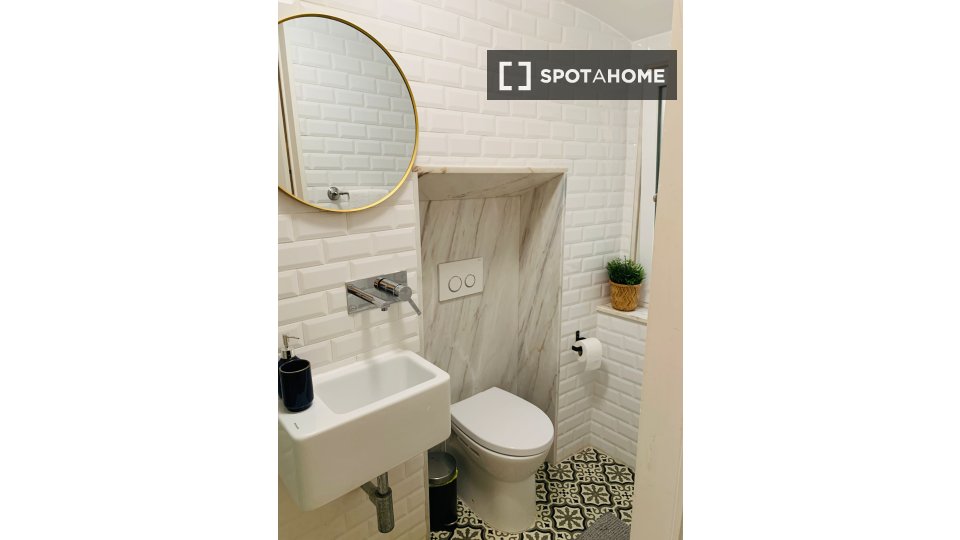 Apartment mono Lisbon, 35m² — photo 16