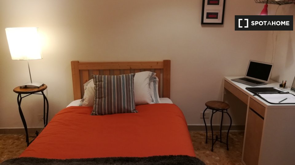Double room Rome, 1 bed — photo 14