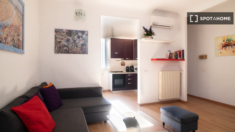 Apartment Florence, 1 bed — photo 2