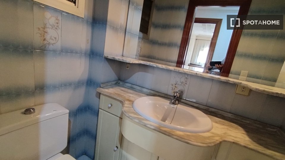 Chambre double Valence, 4 chambres — photo 12
