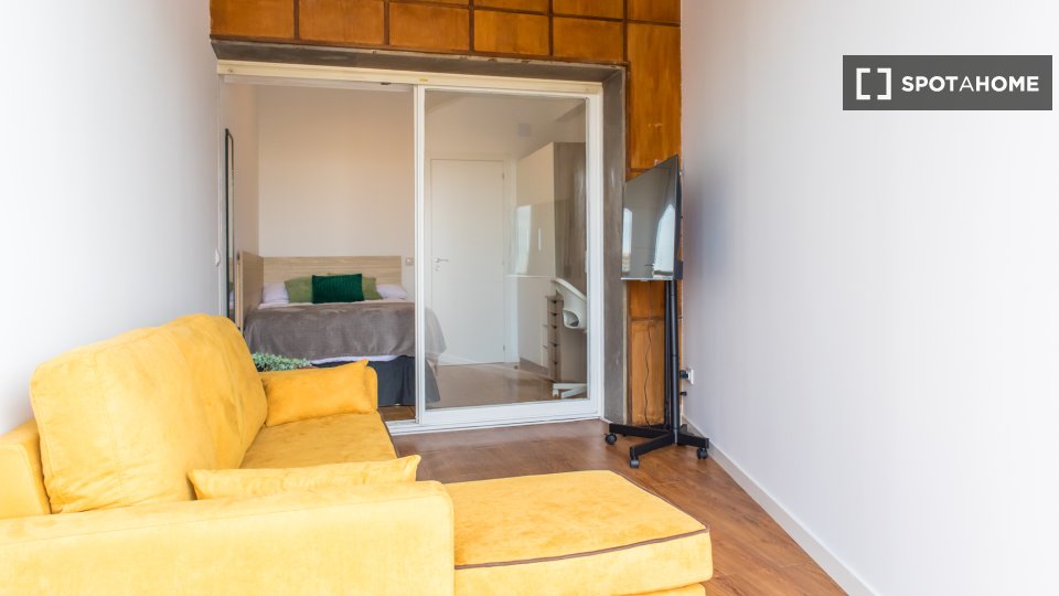 Double room Madrid, 9 beds — photo 4