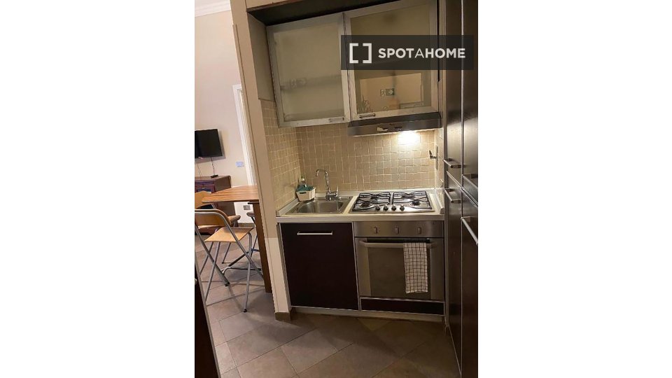 Apartment Rome, 1 bed, 50m² — photo 13