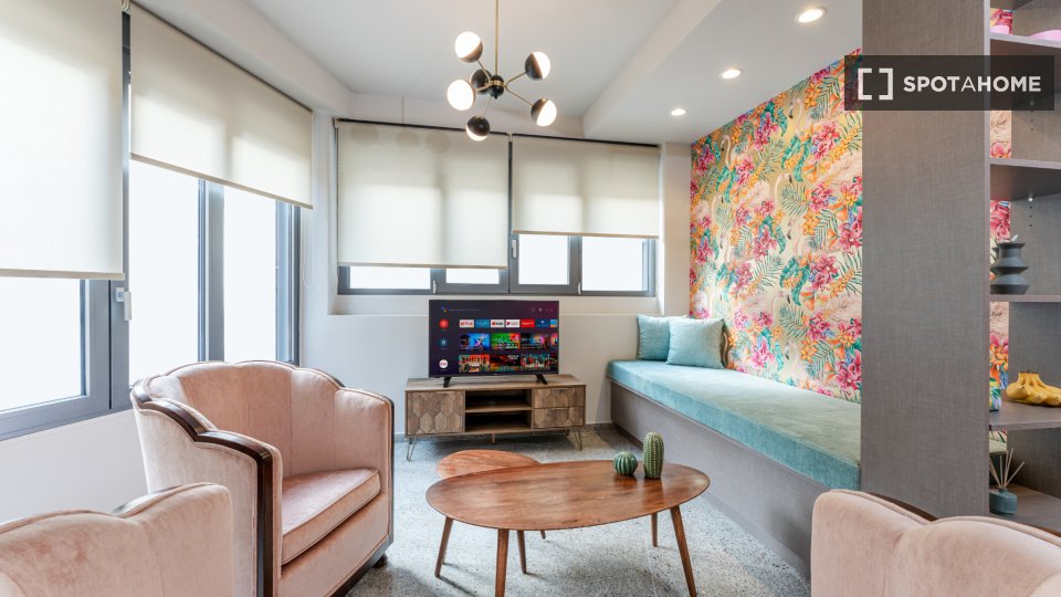 Apartment mono Athens, 55m² — photo 10