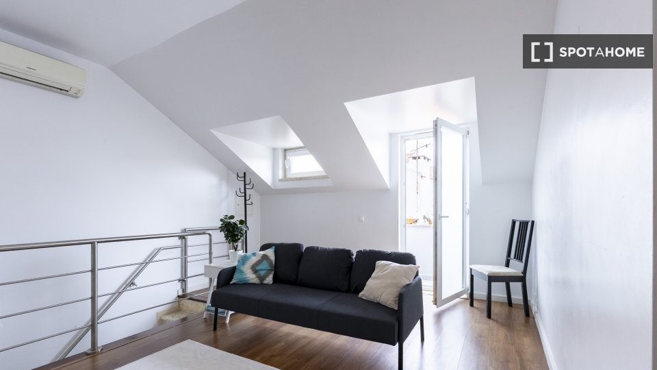 Apartment Lisbon, 1 bed — photo 10