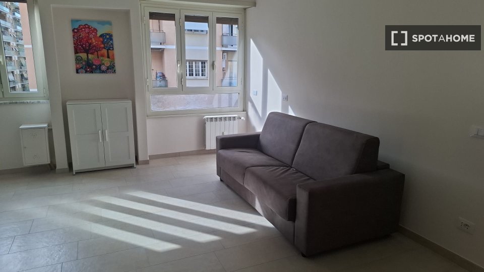 Apartment Rome, 2 beds, 60m² — photo 6