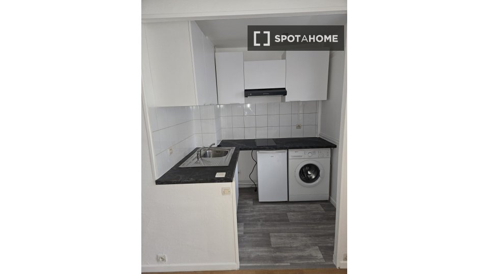 Apartment Paris, 1 bed — photo 2