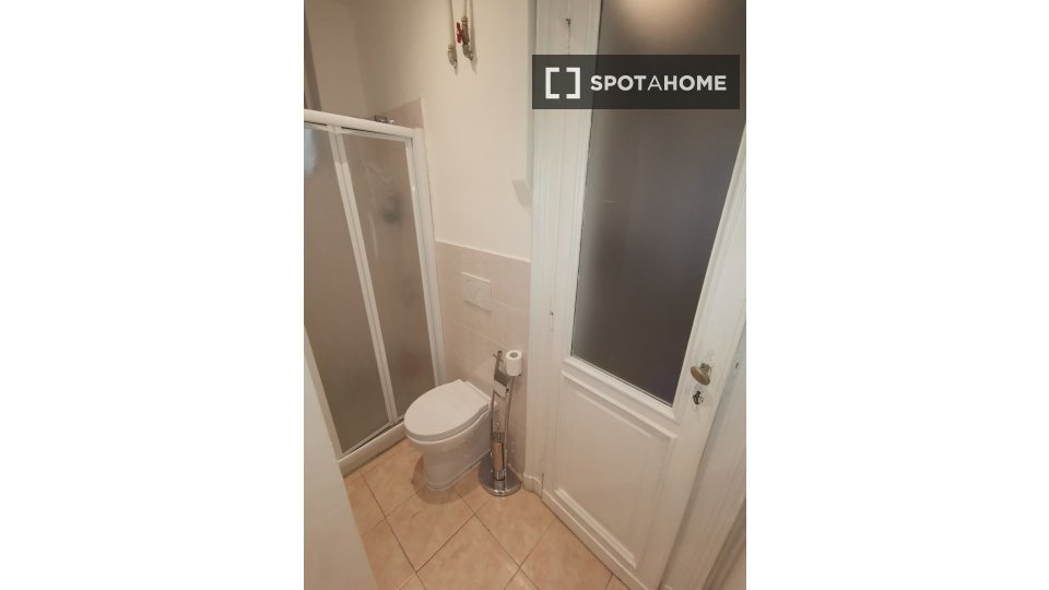 Double room Turin, 6 beds, 166m² — photo 5