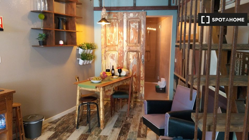 Apartment Lisbon, 2 beds, 60m² — photo 14