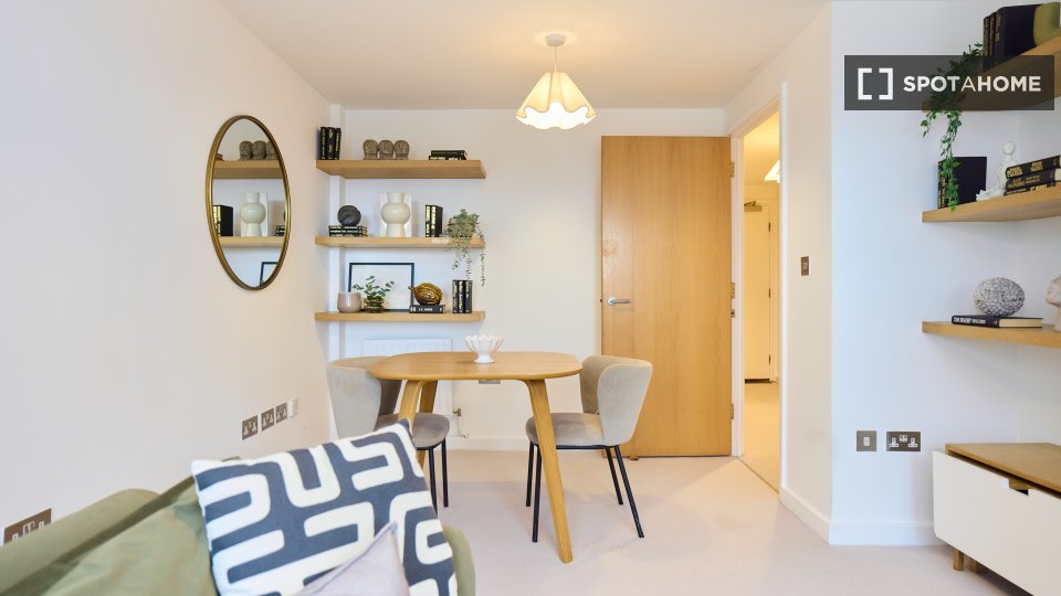 Apartment London, 1 bed, 51m² — photo 17