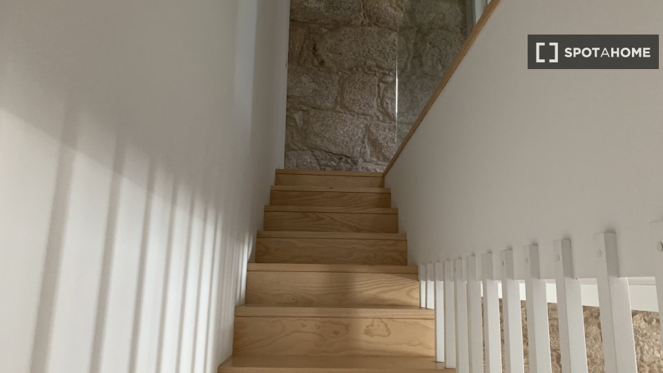 Apartment Porto, 2 beds, 92m² — photo 4