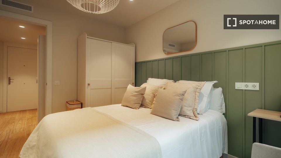 Apartment Barcelona, 1 bed, 40m² — photo 3