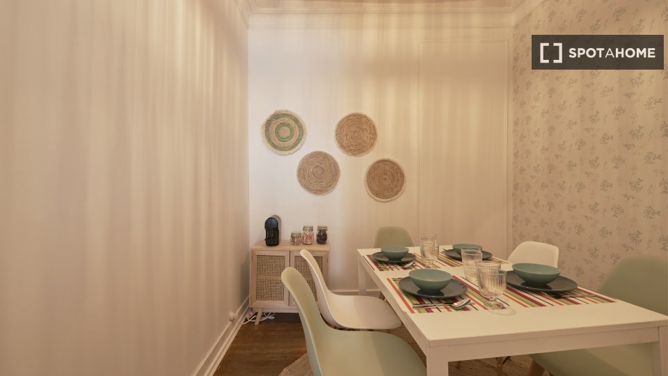 Apartment Lisbon, 3 beds — photo 11