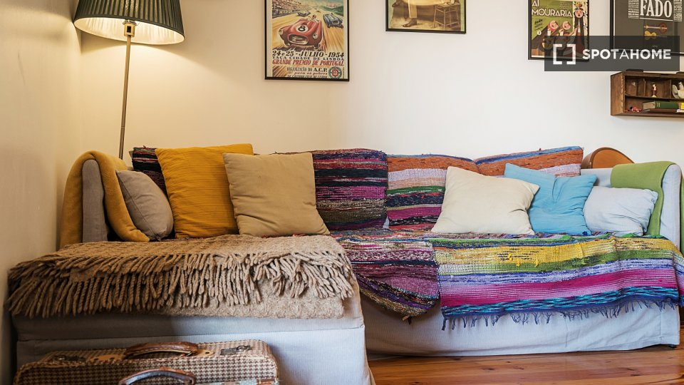 Apartment mono Lisbon, 45m² — photo 3