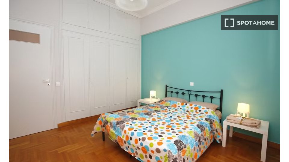 Double room Athens, 7 beds — photo 1