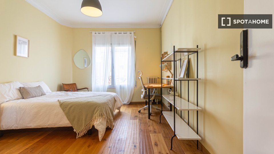 Double room Barcelona, 6 beds — photo 6