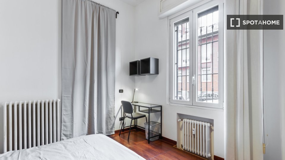 Double room Milan, 3 beds, 119m² — photo 5