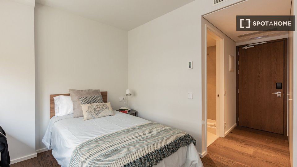 Apartment Pamplona, 1 bed, 18m² — photo 15