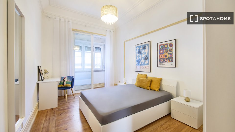 Double room Lisbon, 9 beds — photo 2