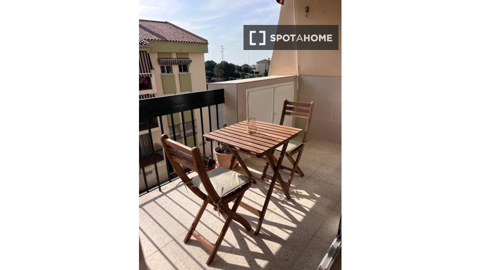 Apartment Malaga, 3 beds, 93m² — photo 16