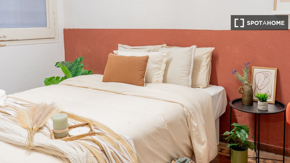 Double room Barcelona, 10 beds, 150m² — photo 94