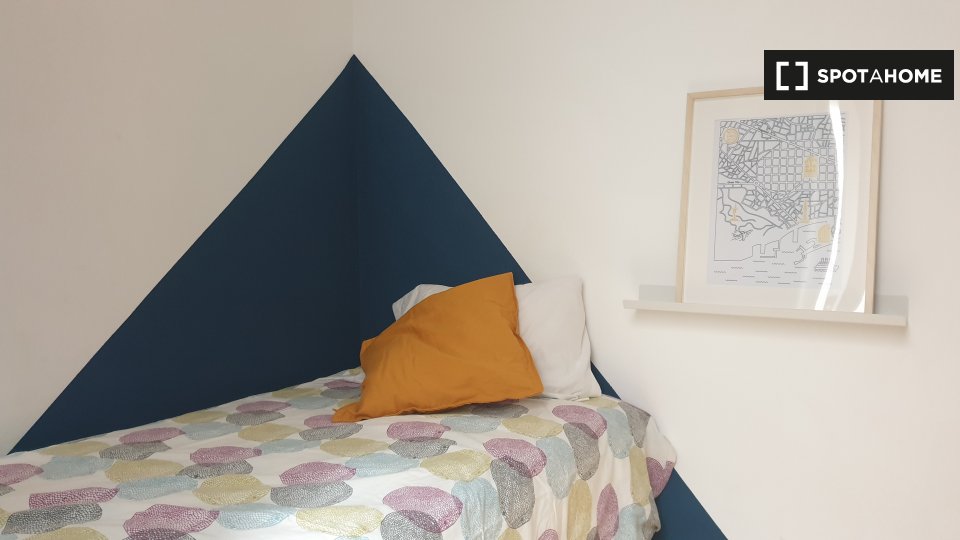 Double room Barcelona, 4 beds, 90m² — photo 2