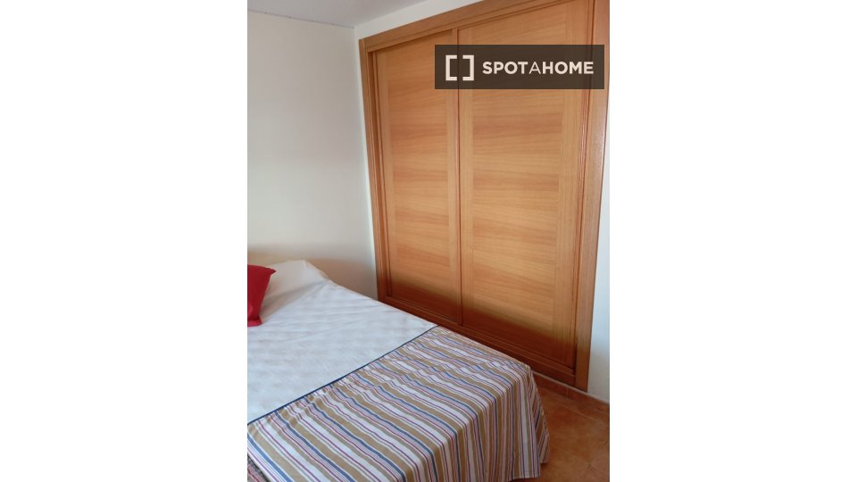 Apartment Murcia, 3 beds, 80m² — photo 3