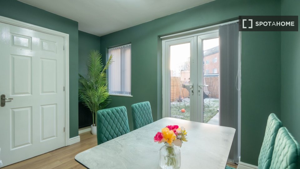Apartment Manchester, 3 beds, 118m² — photo 10