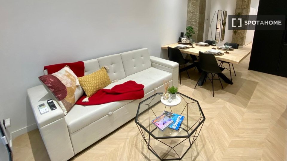 Apartment Valencia, 2 beds, 60m² — photo 6