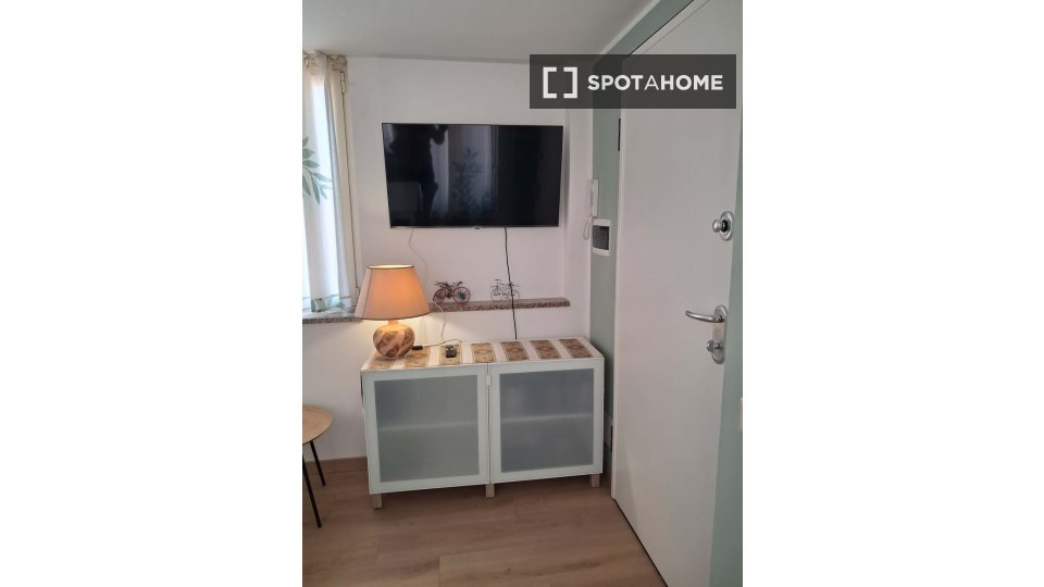 Apartment Rome, 1 bed, 40m² — photo 10