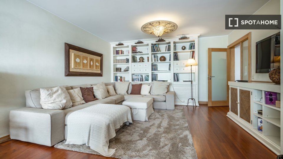 Apartment Porto, 2 beds, 128m² — photo 14