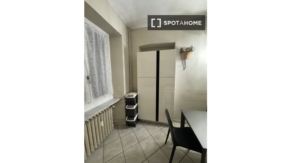 Apartment Turin, 1 bed, 49m² — photo 11