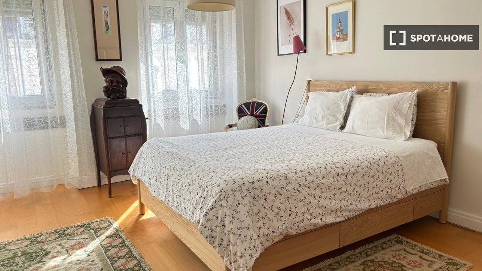Apartment Lisbon, 3 beds — photo 17