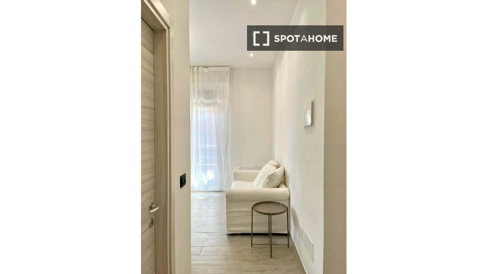 Apartment Bologna, 1 bed — photo 15