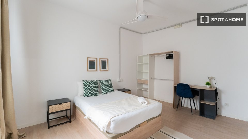 Double room Madrid, 10 beds — photo 41