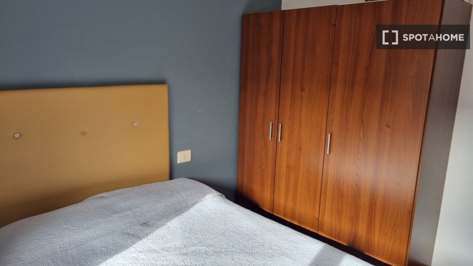 Camera doppia Bilbao, 3 camere, 86m² — foto 4