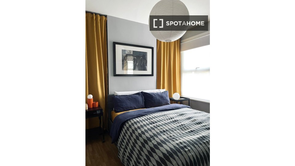 Apartment London, 2 beds, 70m² — photo 18