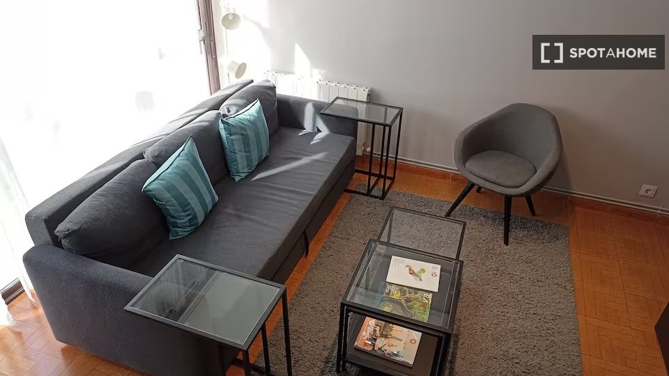Apartment Bilbao, 3 beds — photo 1