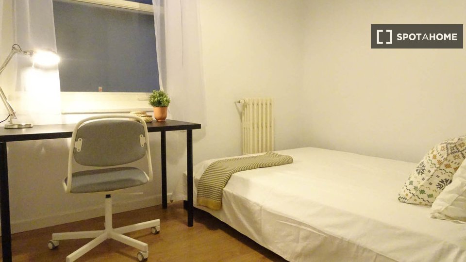 Camera doppia Madrid, 6 camere — foto 9