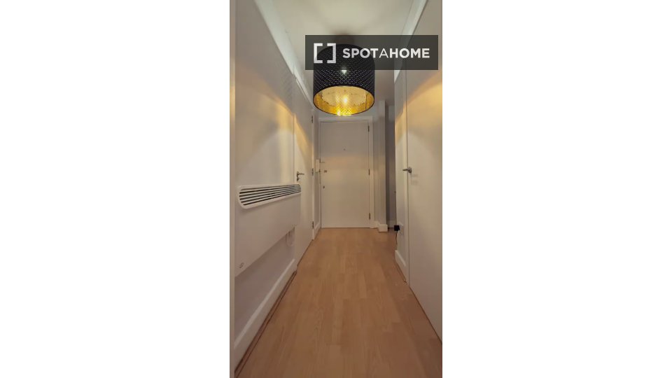 Apartment London, 1 bed — photo 17