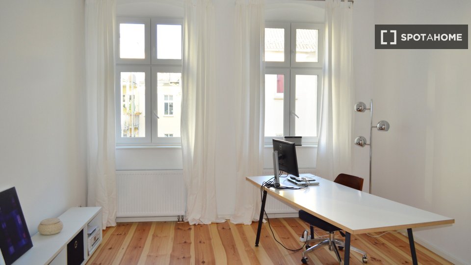 Apartment Berlin, 2 beds, 70m² — photo 10