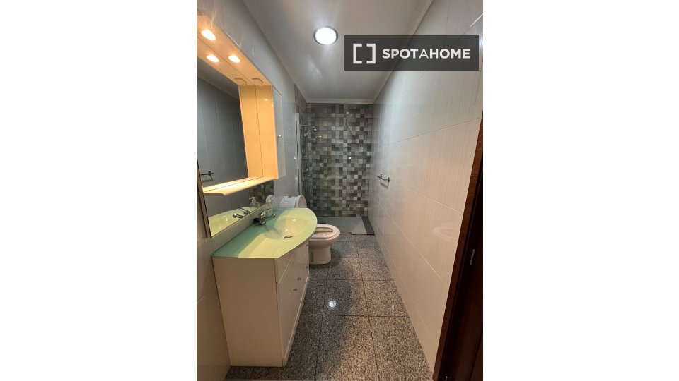 Double room Porto, 5 beds, 400m² — photo 27