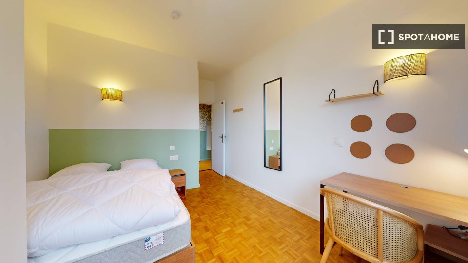 Double room Paris, 12 beds — photo 18